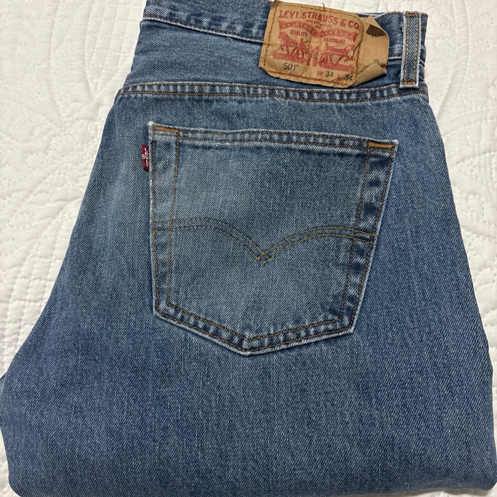 #098 Levis 501 Button Fly Straight Leg Denim Jeans Size 34X34 Vintage